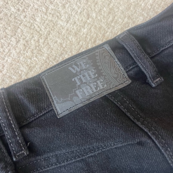 Free People We The Free Good Luck Mid-Rise Barrel Jeans-Size 28 Black - Picture 4 of 6